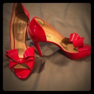 Valentino open toe bow front